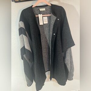 Treasure Bond Nordstrom Shawl Style Jacket Black and Gray Cape SZ OS
